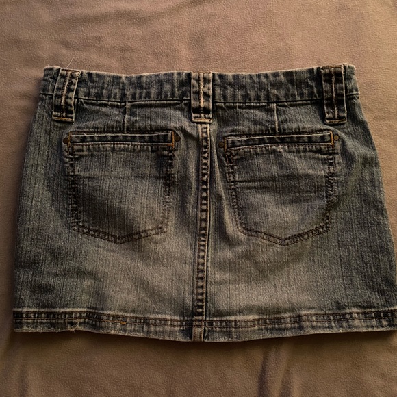 Old Navy Denim skirt - Picture 4 of 5